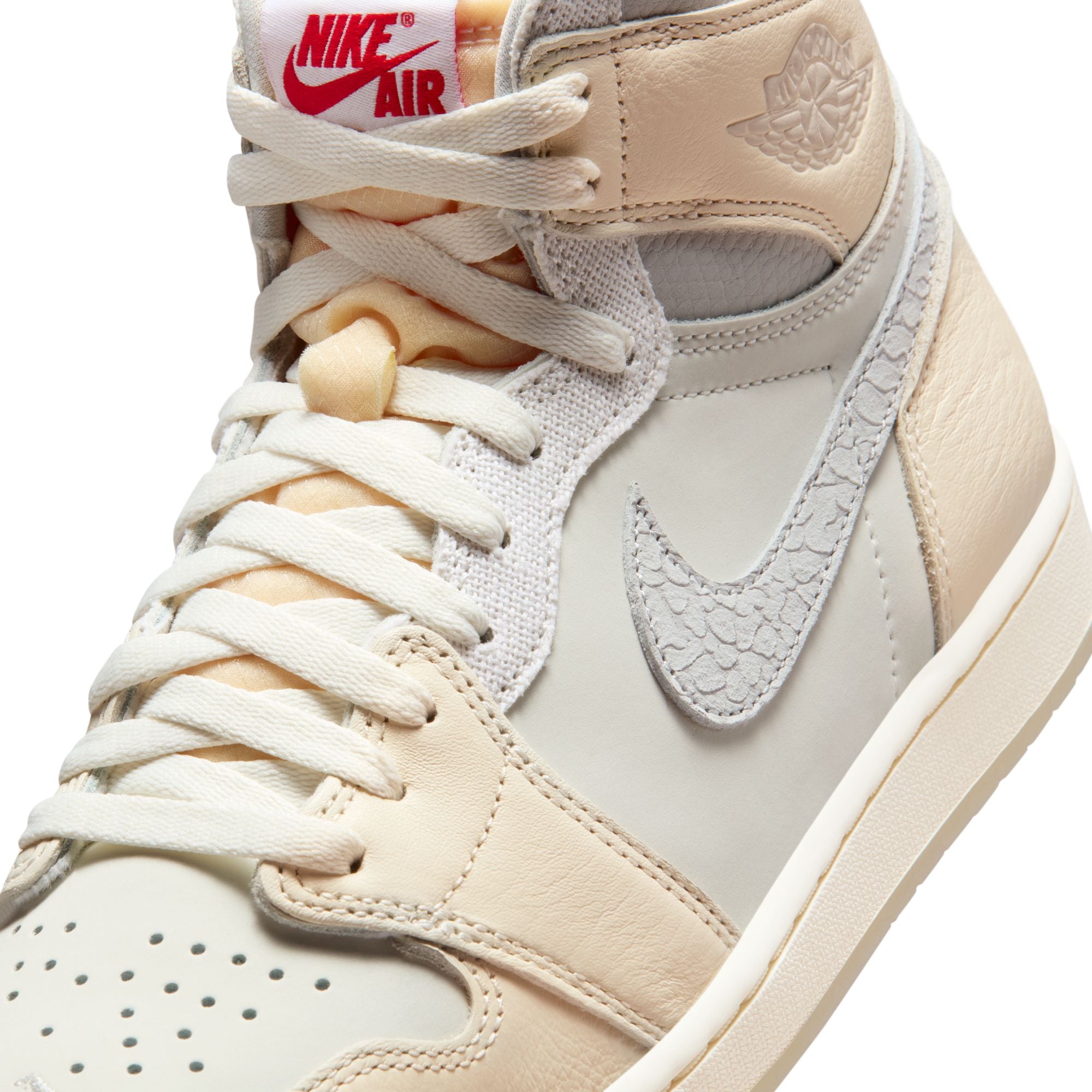 nike: Air Jordan 1 Retro High Og (100) | DSMG E-SHOP