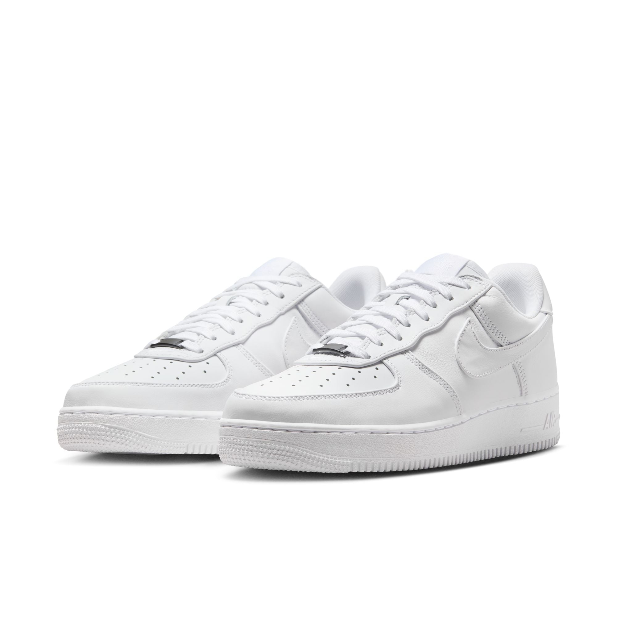 NIKE: Air Force 1 Low Retro Prm (100) | DSMG E-SHOP
