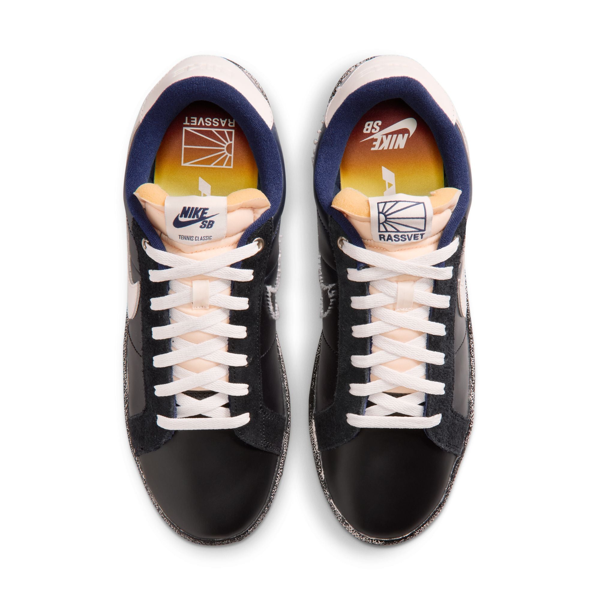 NIKE: Sb Zoom Tennis Classic Qs Rsv (IO9846-400) | DSMG E-SHOP