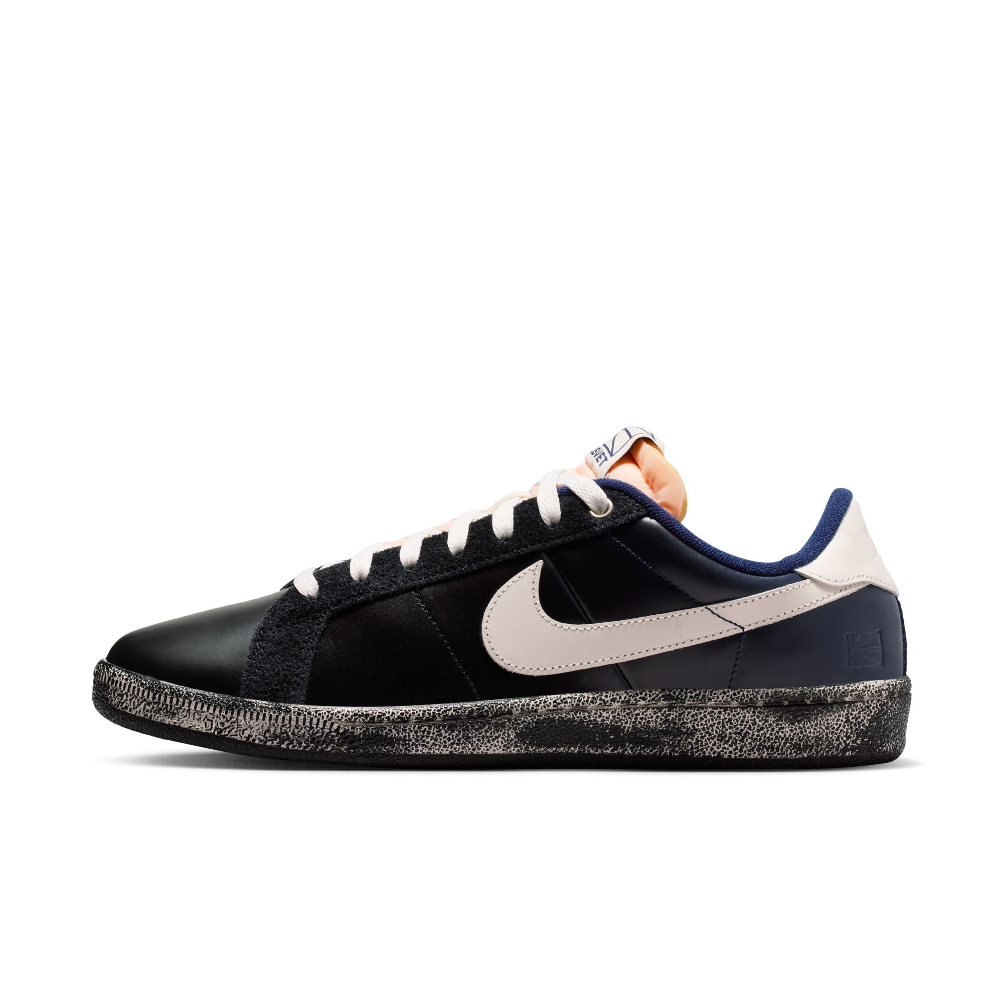 NIKE: Sb Zoom Tennis Classic Qs Rsv (IO9846-400) | DSMG E-SHOP
