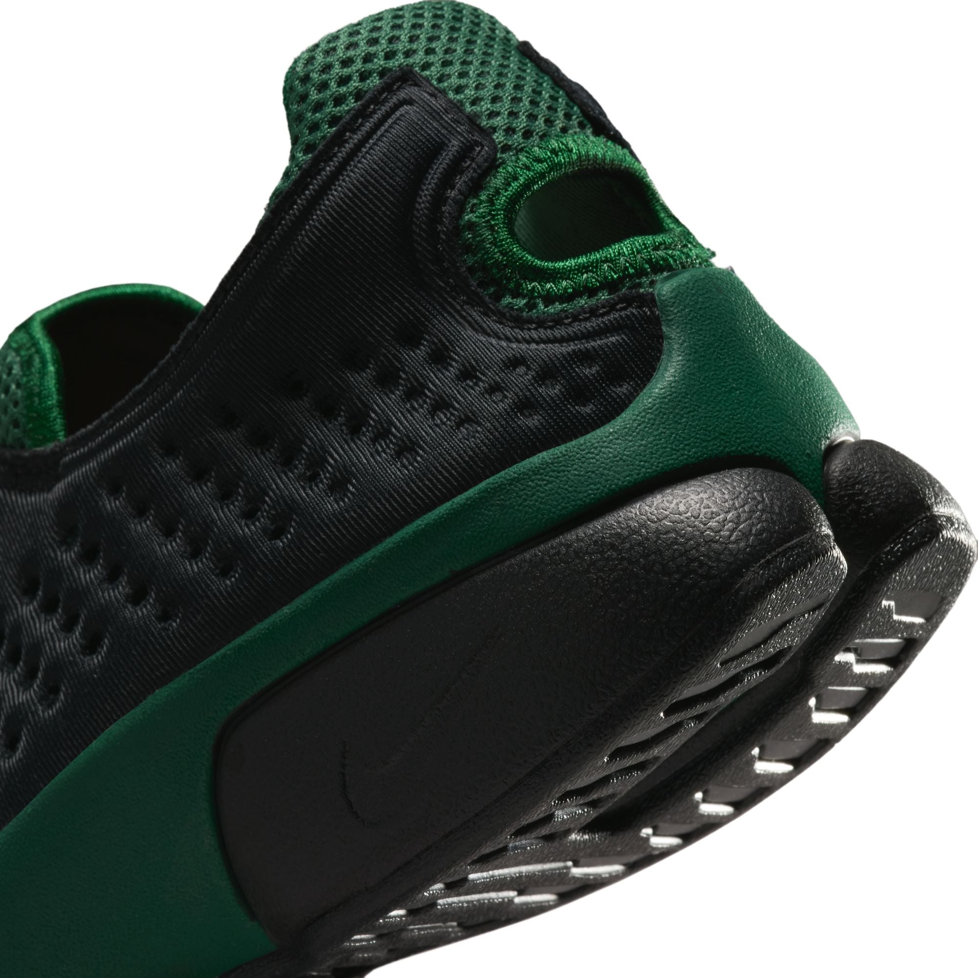 NIKE: W Nike Rift 2 (IQ8006-002) | DSMG E-SHOP
