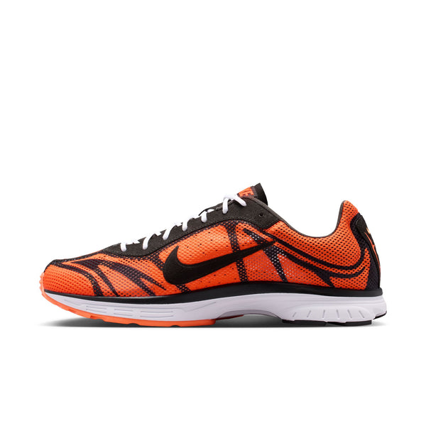 NIKE - Zoom Streak 3 - (IQ8012-800)