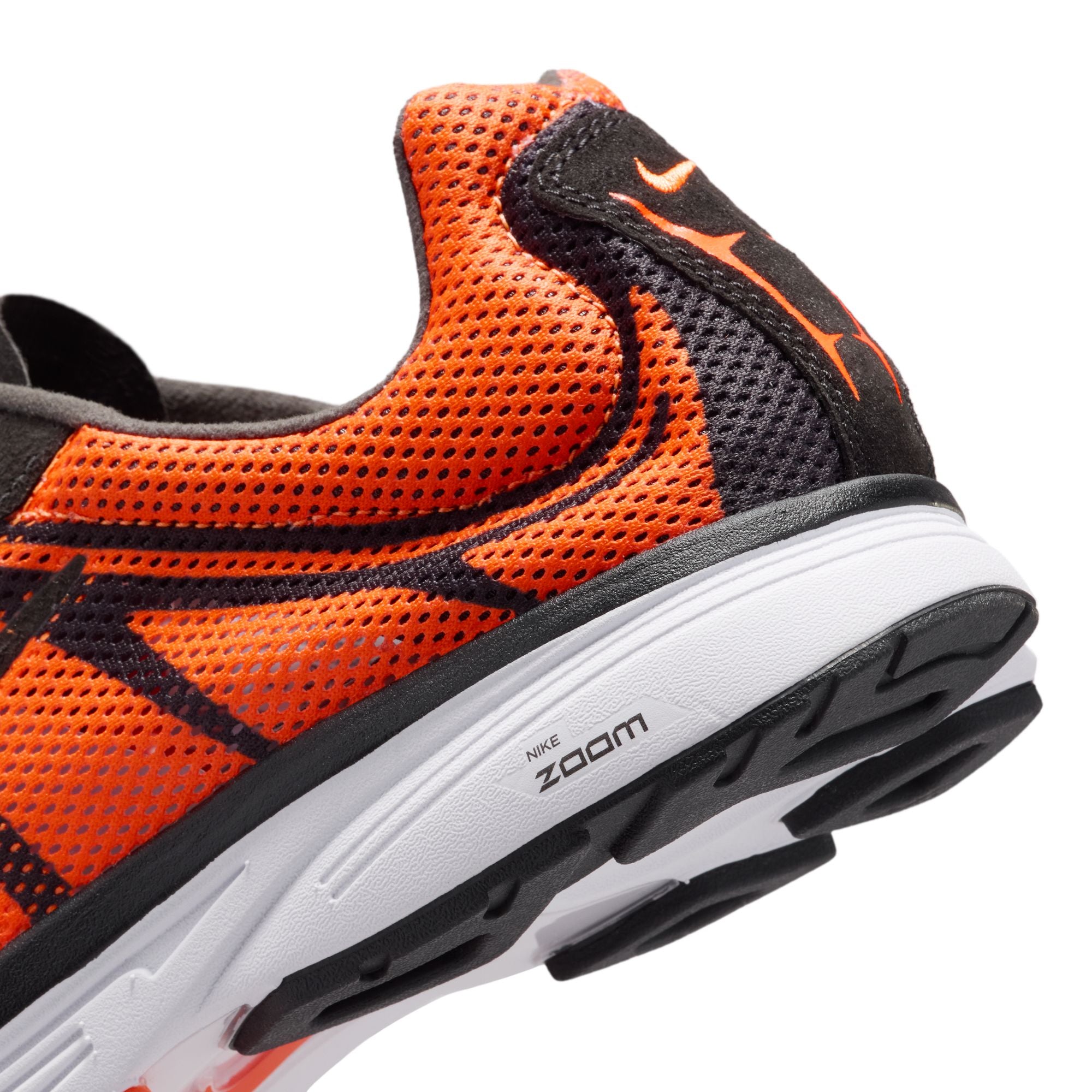 NIKE: Zoom Streak 3 (IQ8012-800) | DSMG E-SHOP