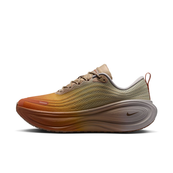 NIKE - Nike Vomero Plus Sp - (IV4522-200)