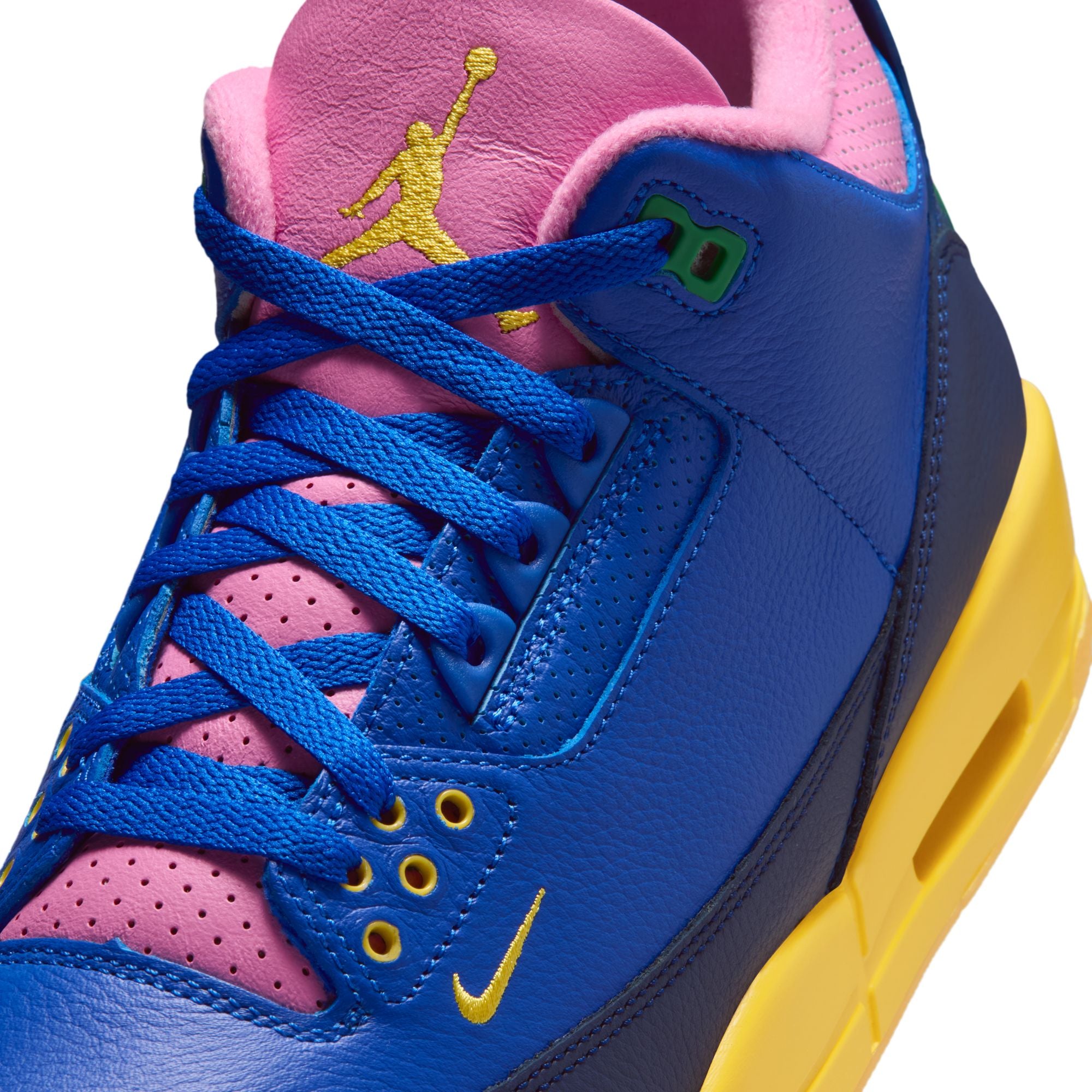 NIKE: Air Jordan 3 Retro Og Bz Sp (IV4871-400) | DSMG E-SHOP