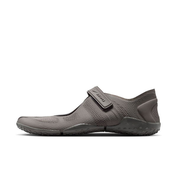 NIKE SKIMS - Nike SKIMS Rift 2 Tone Mesh - (IZ5353-200)