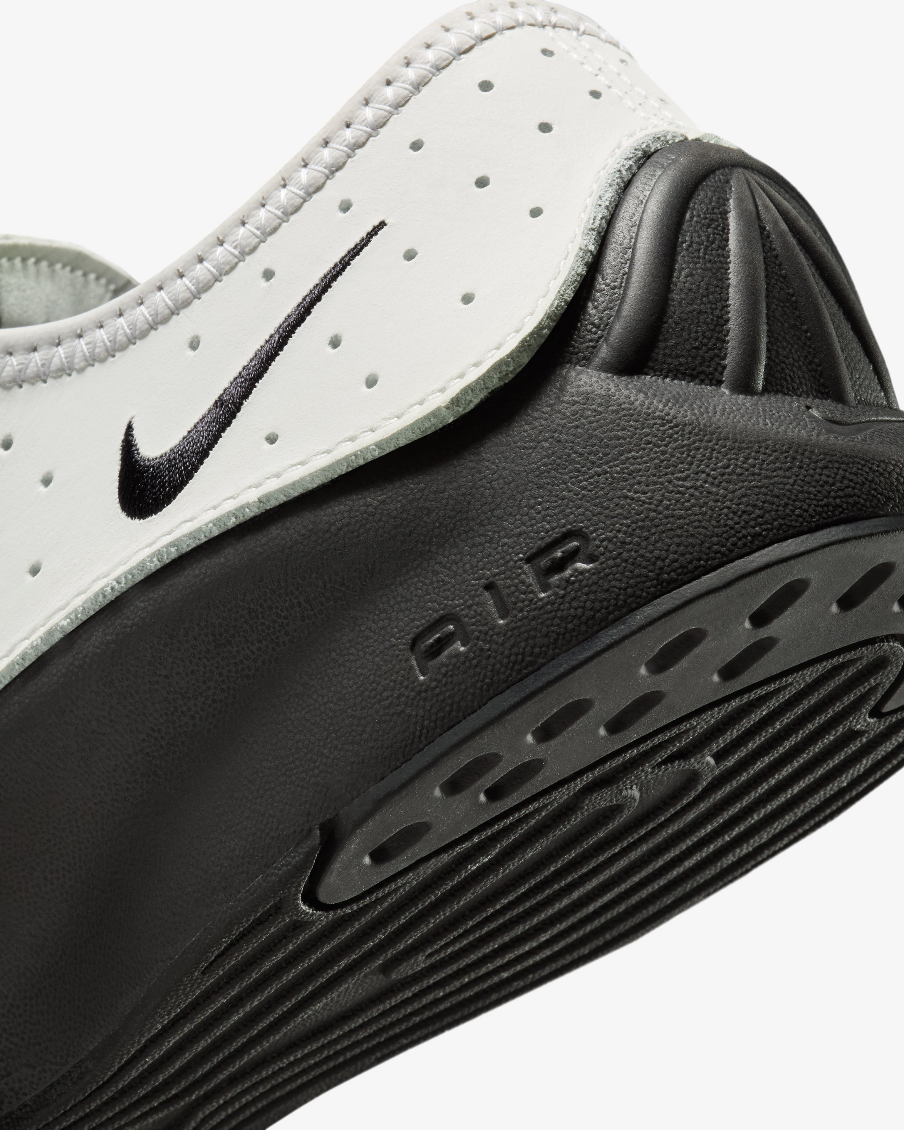 Nike: W Nike Air Superfly Sp Dsm (100) | DSMG E-SHOP