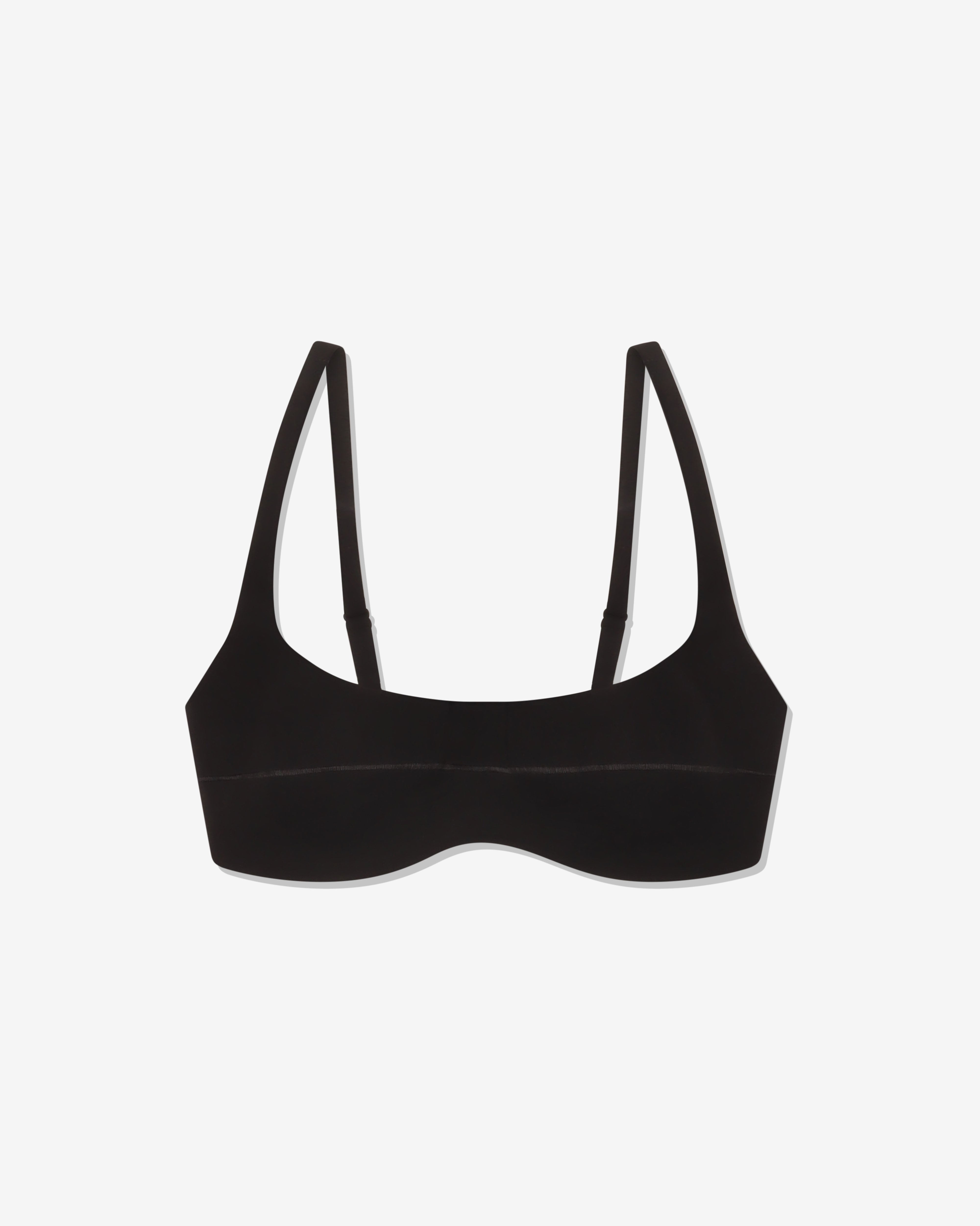 NIKESKIMS | DSMG E-SHOP