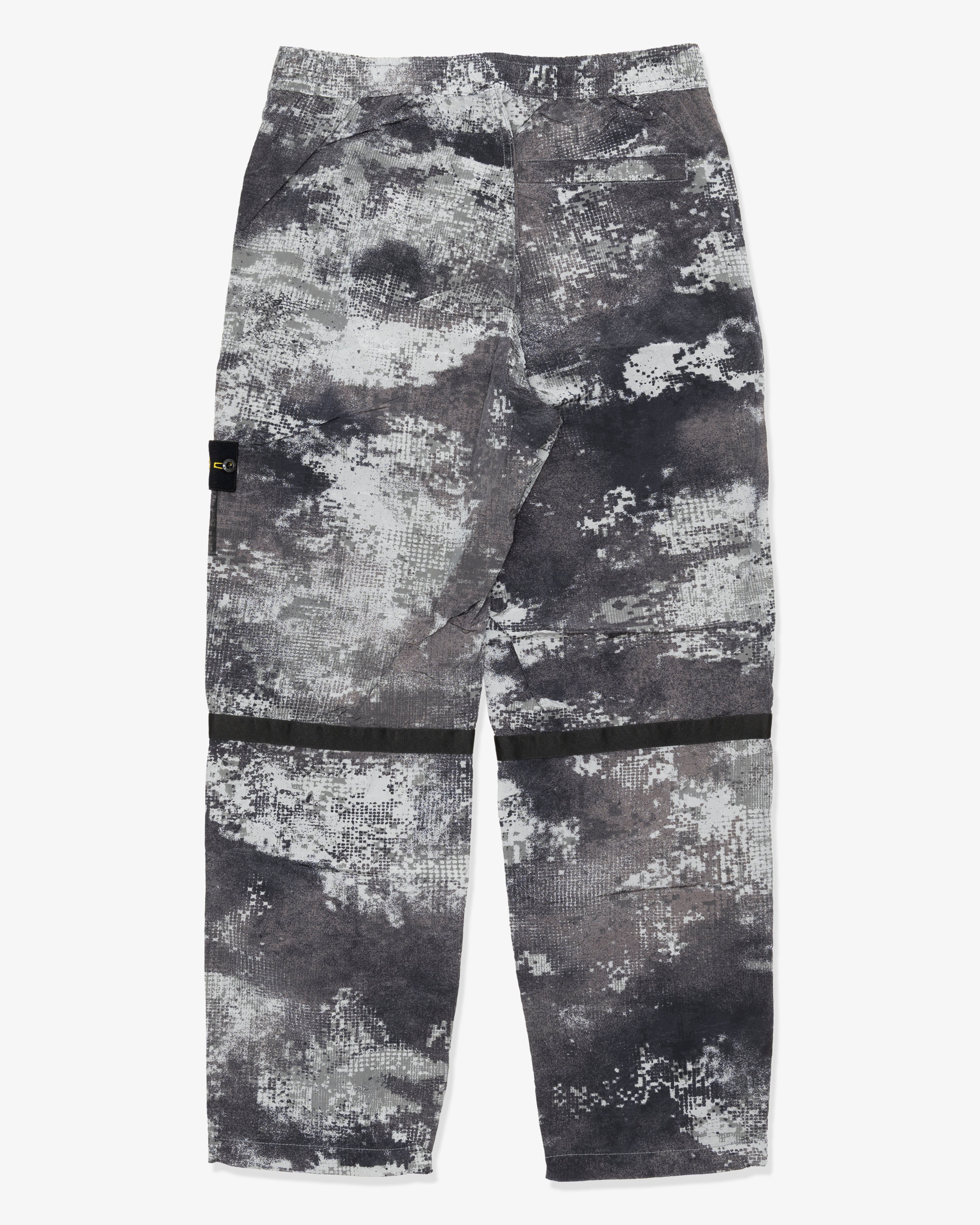 Stone Island | DSMG E-SHOP