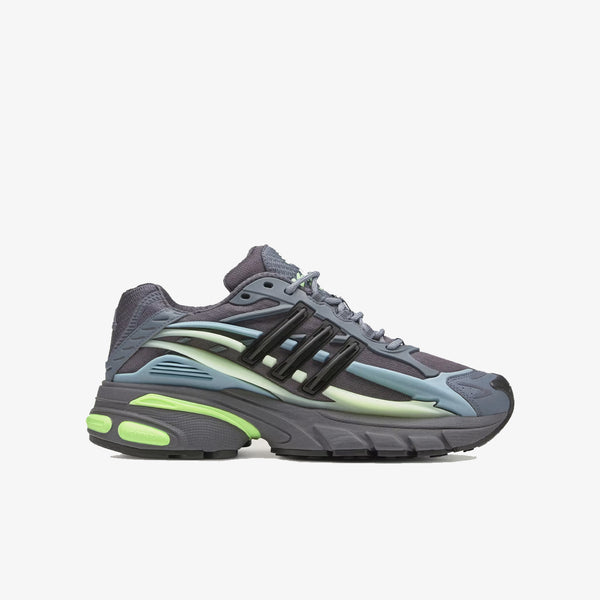 ADIDAS - × Pharrell Williams Adistar Jellyfish - (Black)