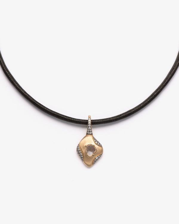 MANPRIYA - Brushed Gold Mini Charm - (Rh)