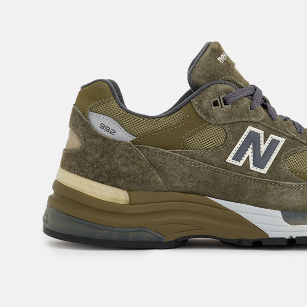 NEW BALANCE - U992Gl - (Green)