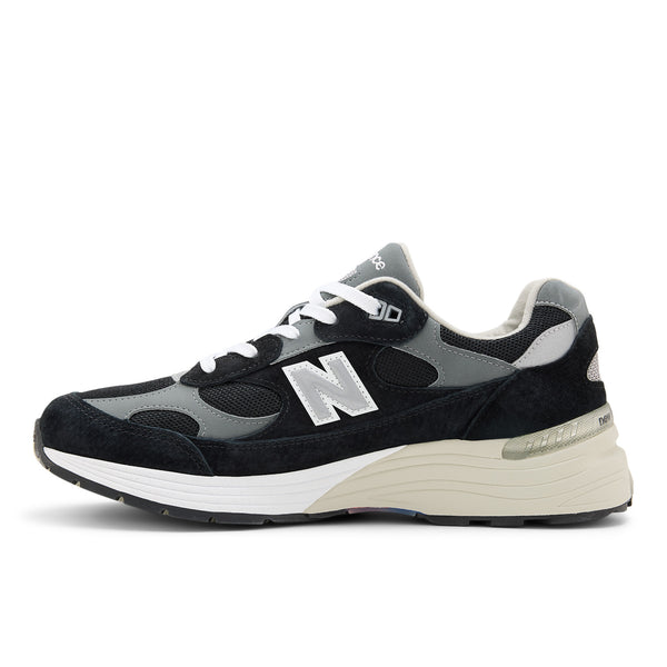 NEW BALANCE - U992BK - (Black)