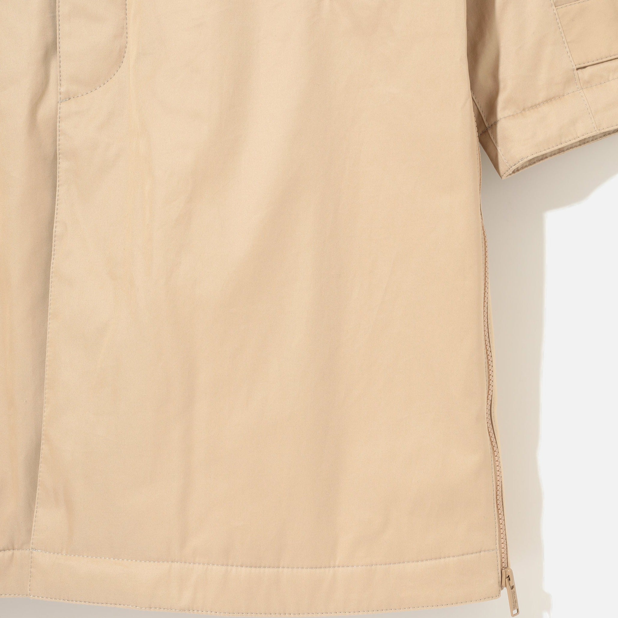 UNDERCOVER X FRAGMENT: Stain Collar Ct (Frgmt) (Manu (Beige