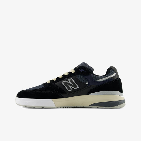 NEW BALANCE - Un933Bnt - (Black)