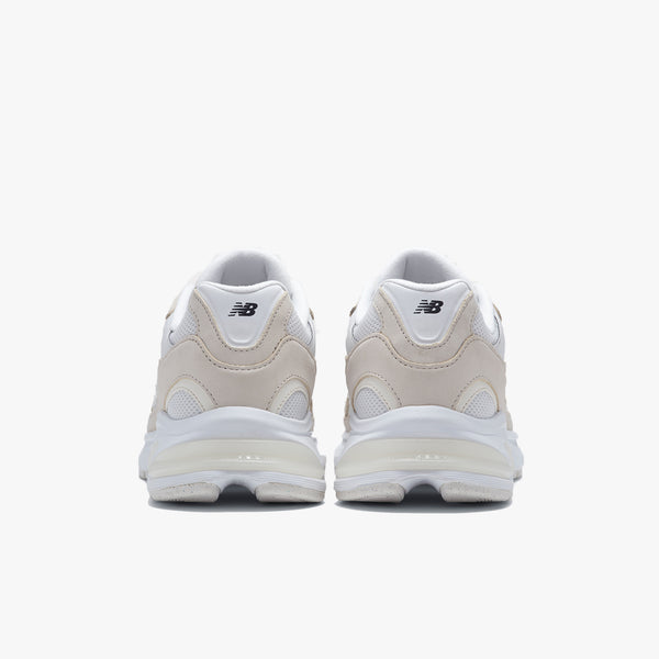 COMME des GARCONS HOMME - Synthetic Leather New Balance 2010V - (White)