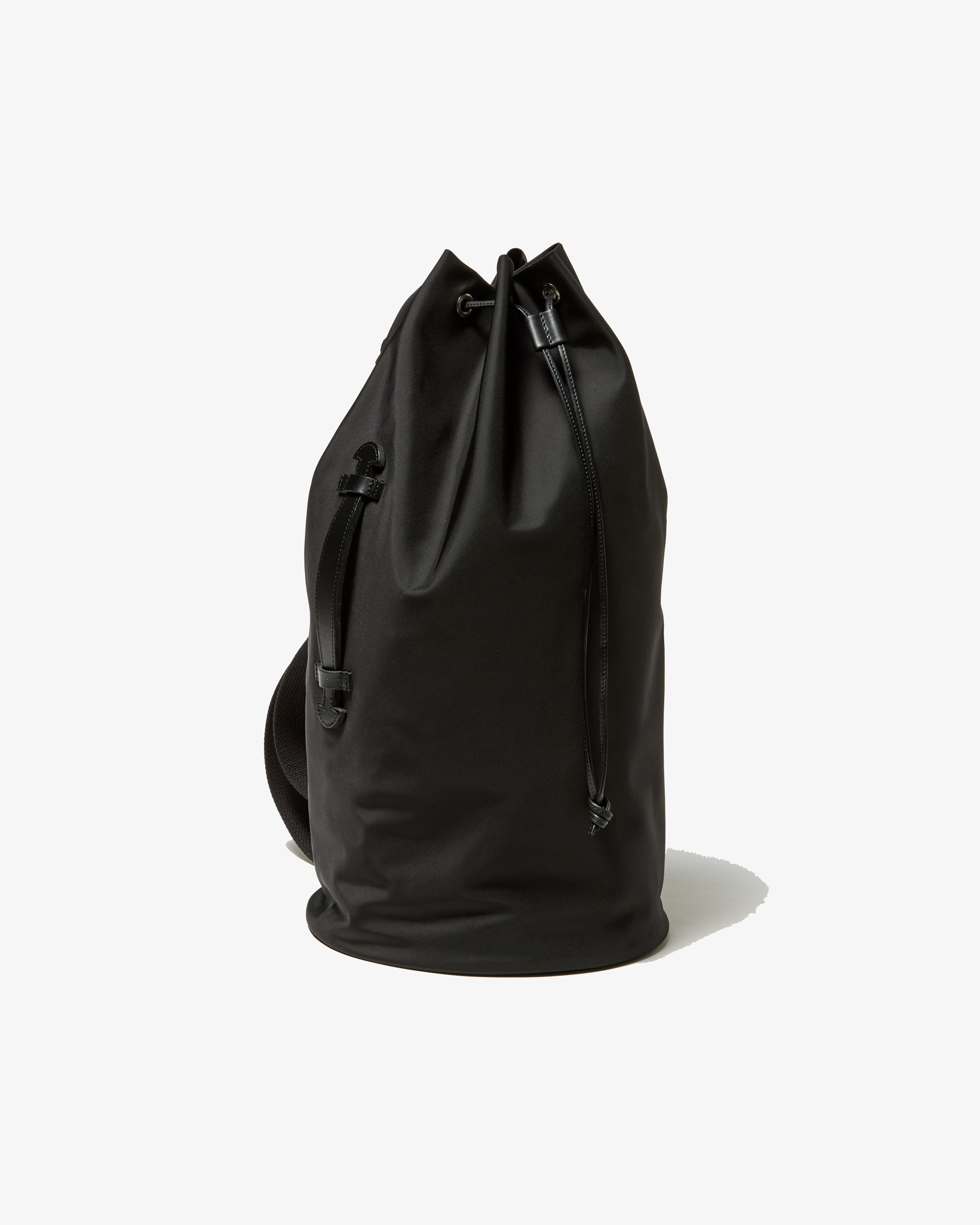 AURALEE: CORDURA NYLON SHOULDER BAG MADE BY AETA (BLACK) | DSMG E-SHOP