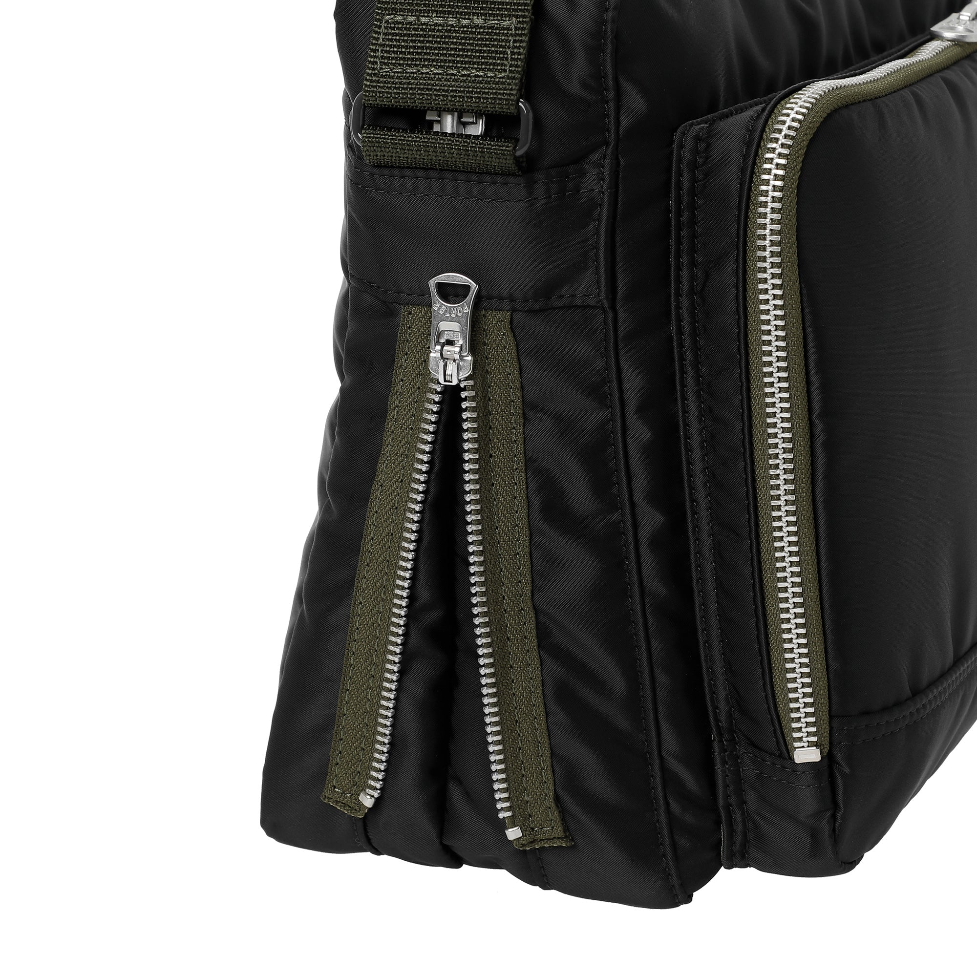 PORTER: PX TANKER Officer Bag (Black) | DSMG E-SHOP